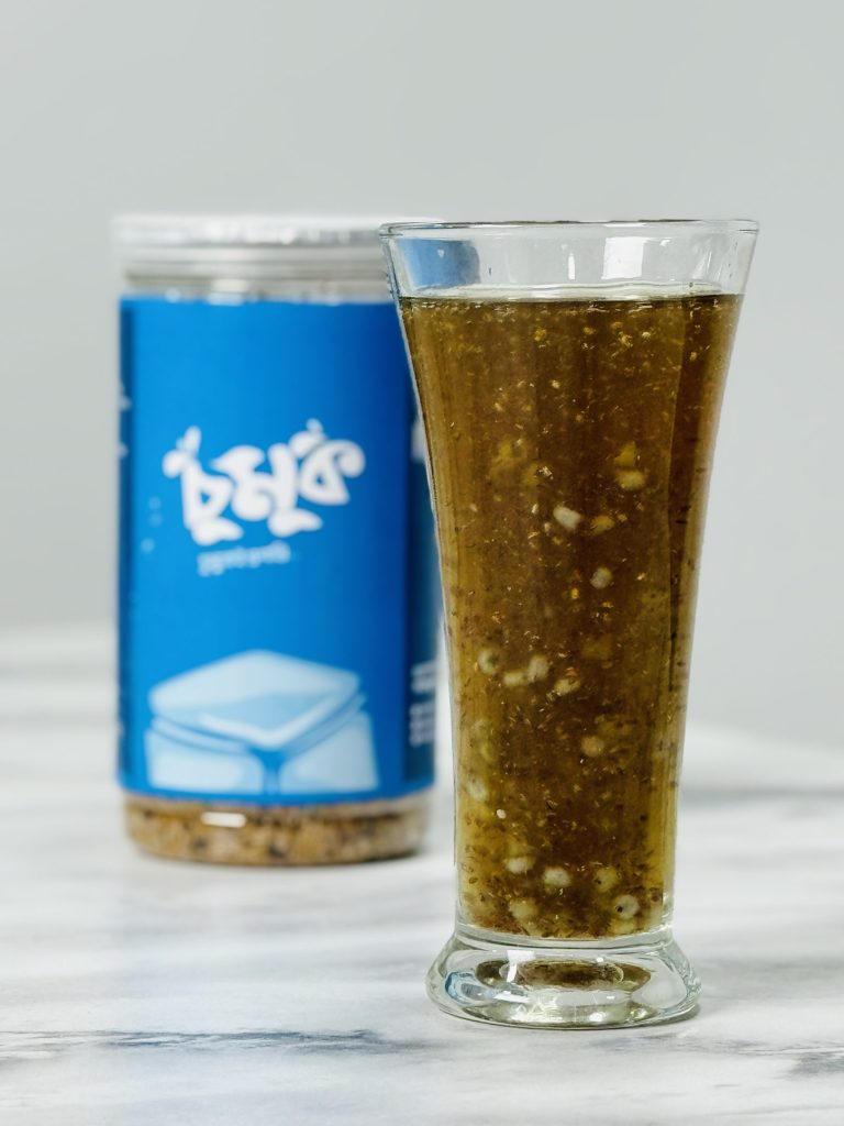 A glass of Chumuk being mixed